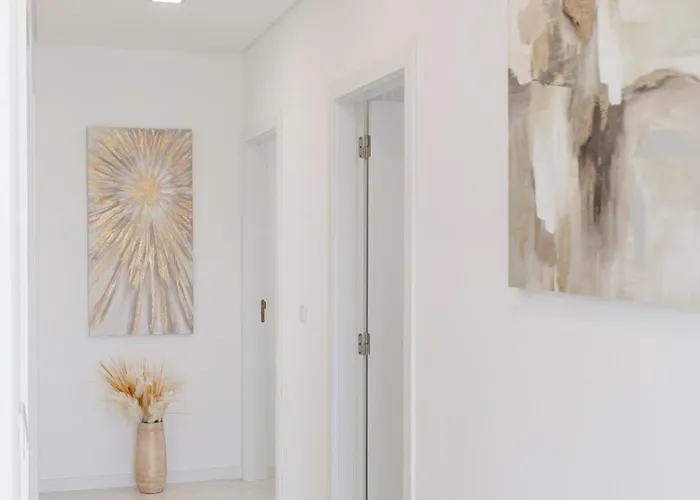 Sihem 's Luxury House Santa Barbara (Lisbon)